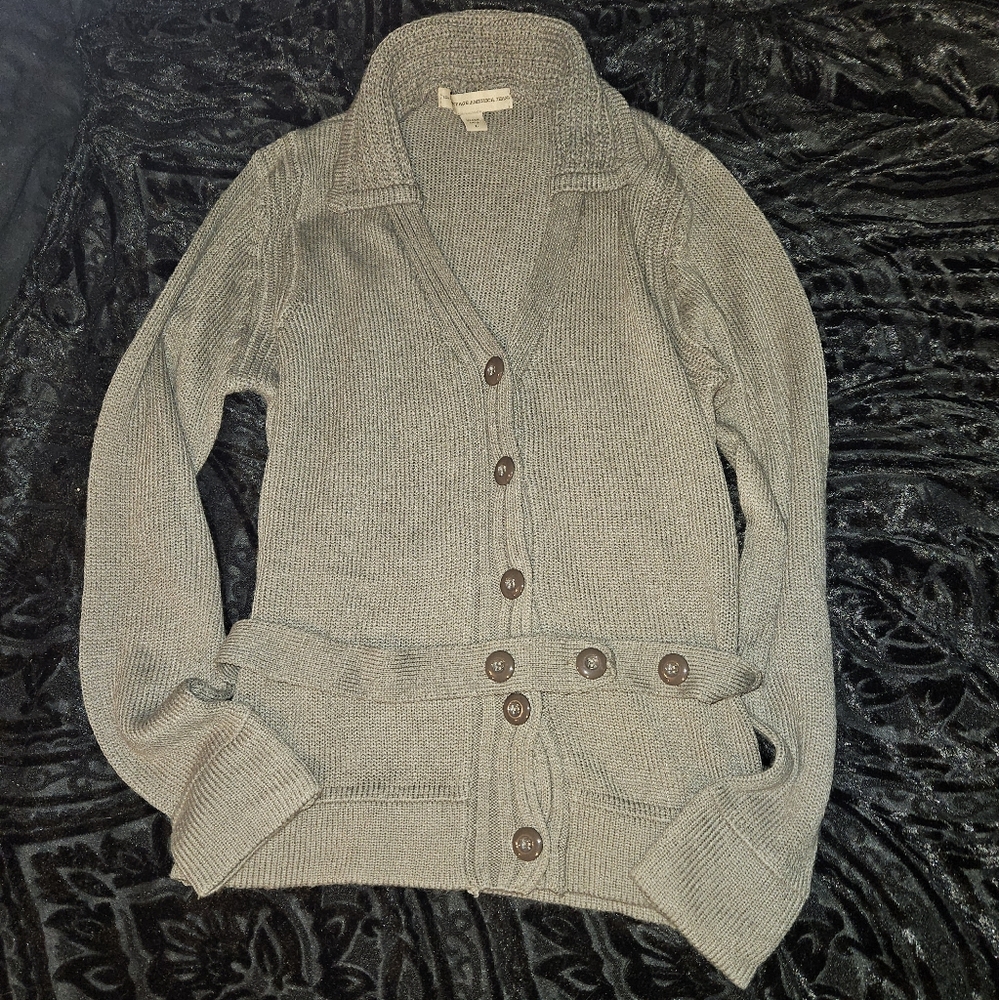 Woman's cardigan